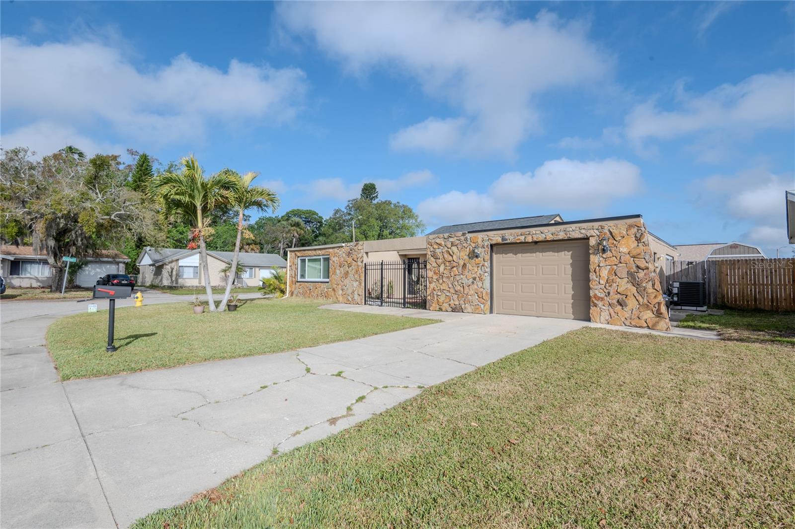 3629 HAVEN DR, New Port Richey FL 34652