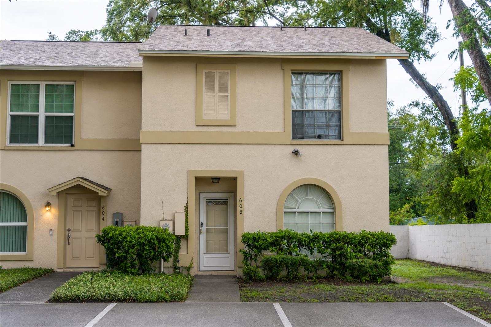 602 SAINT HENRY DR, Brandon FL 33511