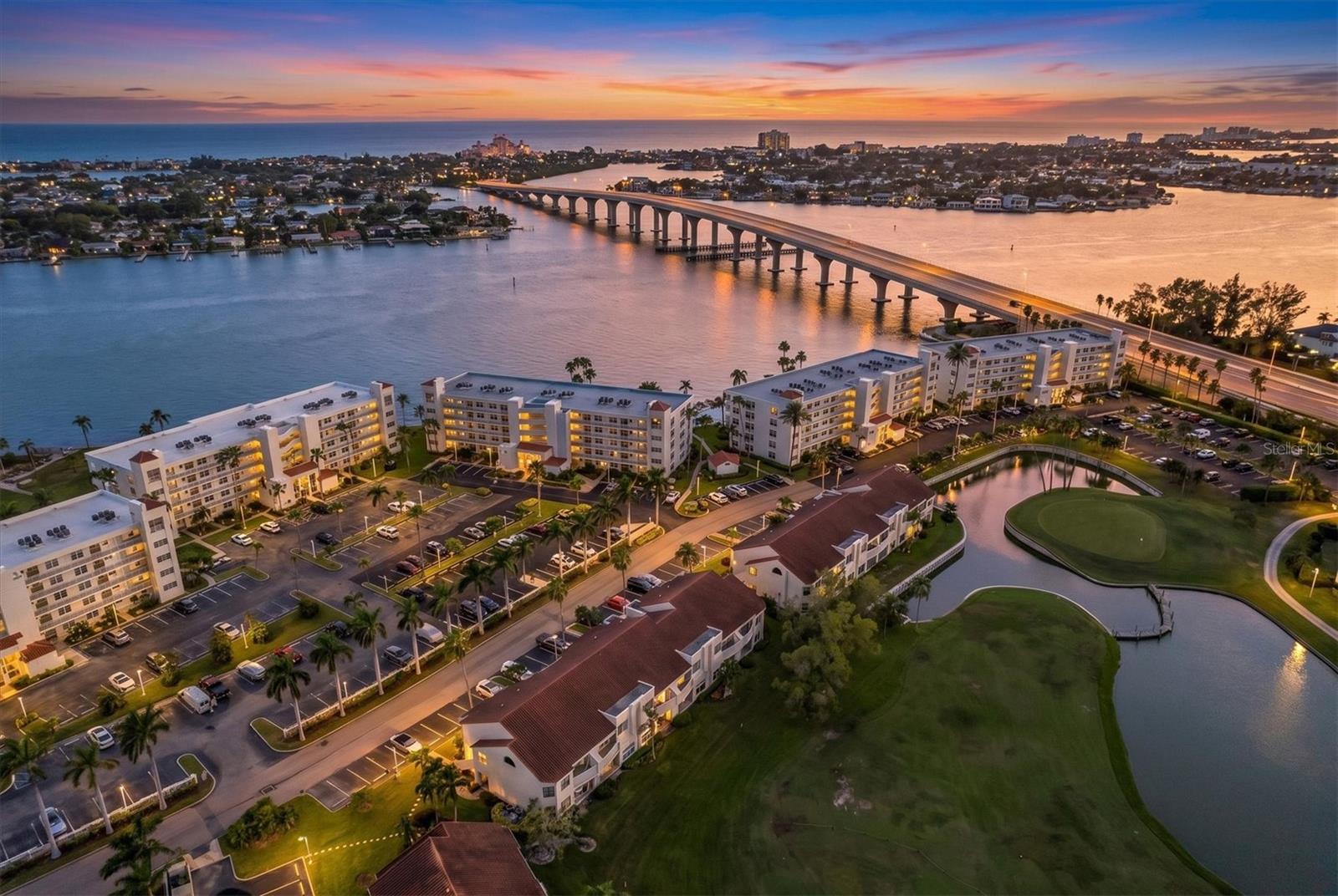 6000 BAHIA DEL MAR CIR #131, St Petersburg FL 33715