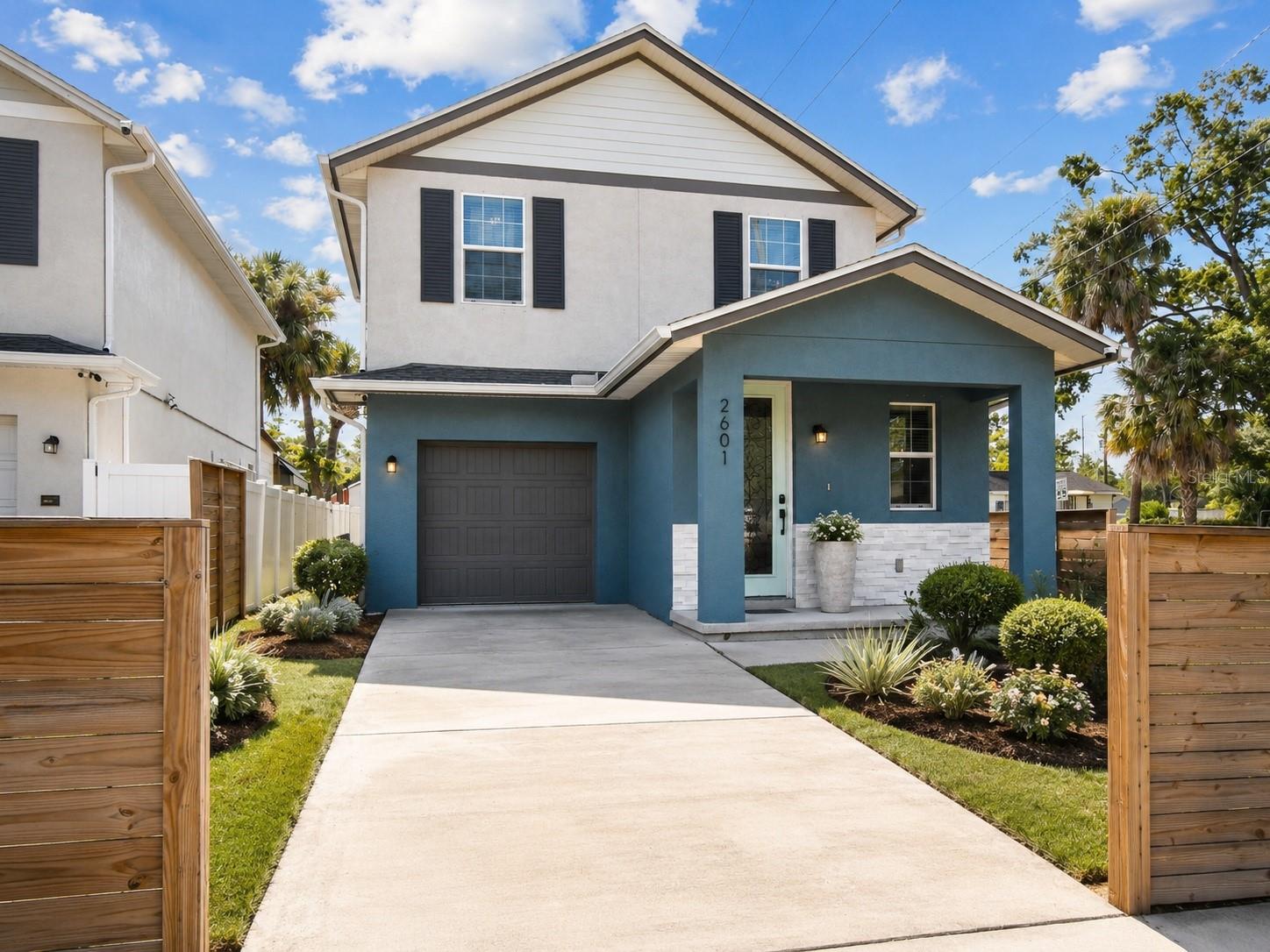 2601 E LAKE AVE #A, Tampa FL 33610