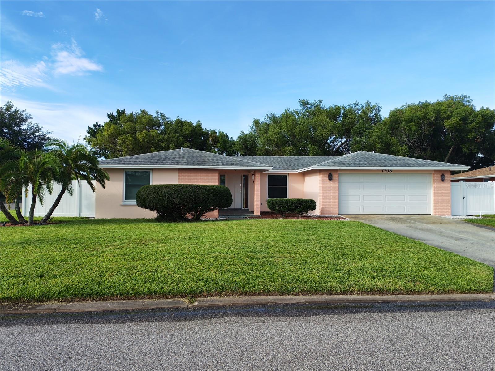 7708 ROSEWOOD DR, Port Richey FL 34668