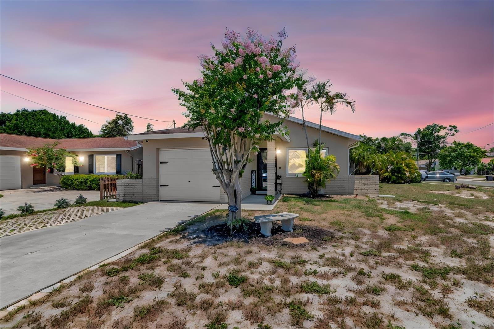 7001 70TH AVE N, Pinellas Park FL 33781