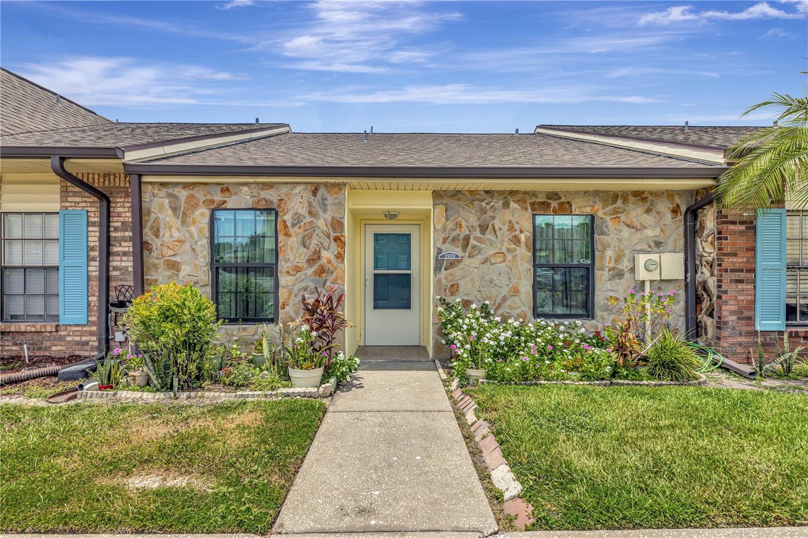 3909 CARROLL CYPRESS CT, Tampa FL 33614