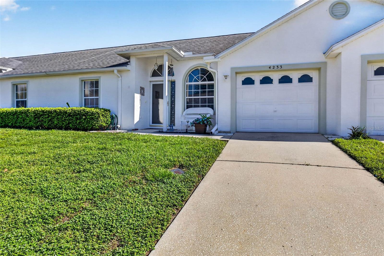 4233 AVANTI CIR, New Port Richey FL 34655