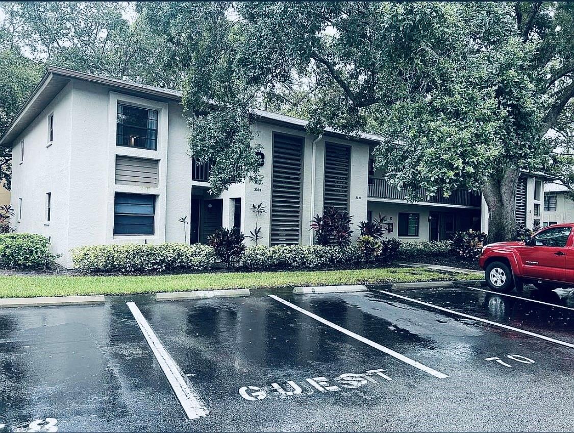 3032 EASTLAND BLVD #B202, Clearwater FL 33761