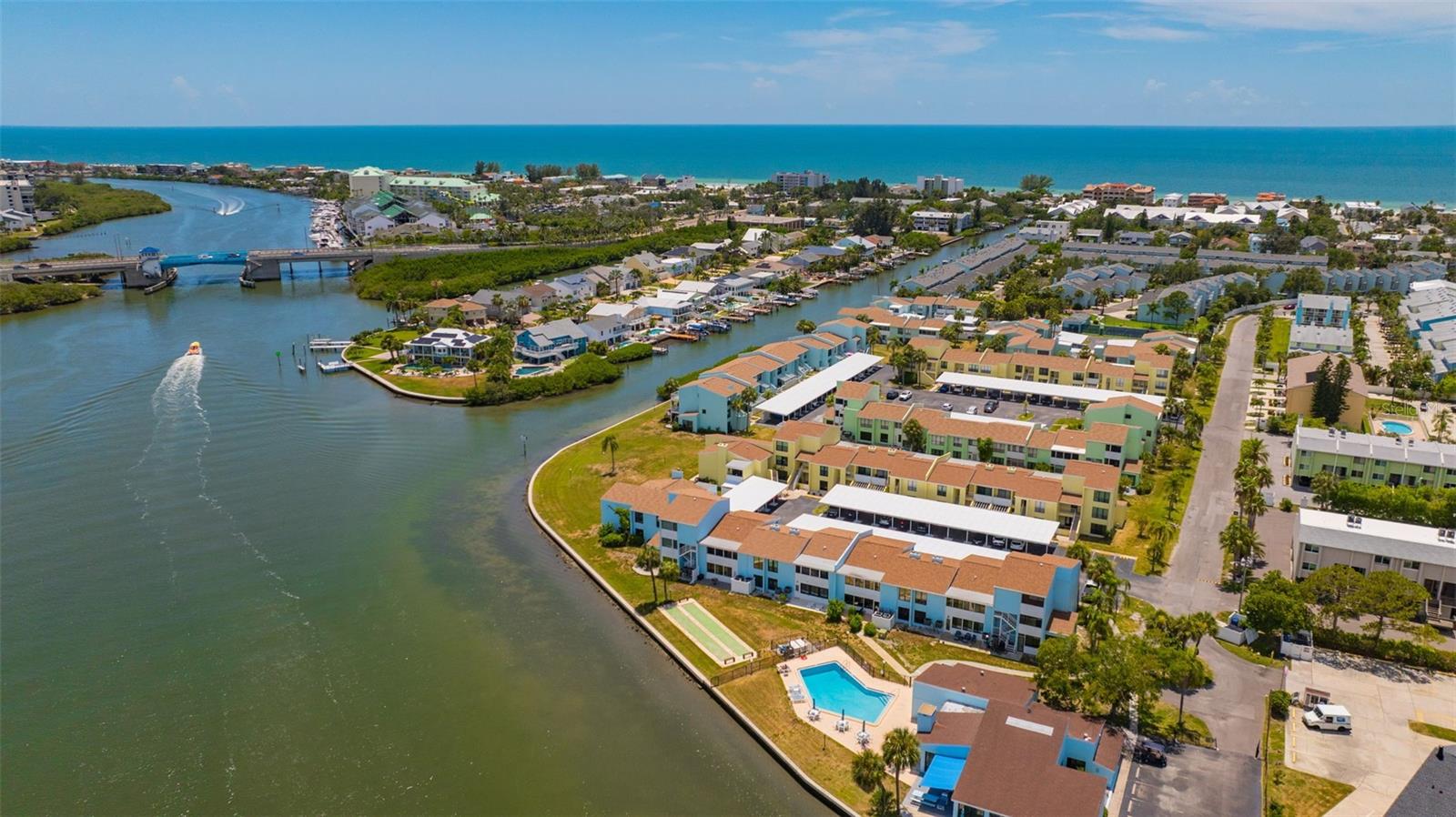 1 WINDRUSH BLVD #37, Indian Rocks Beach FL 33785