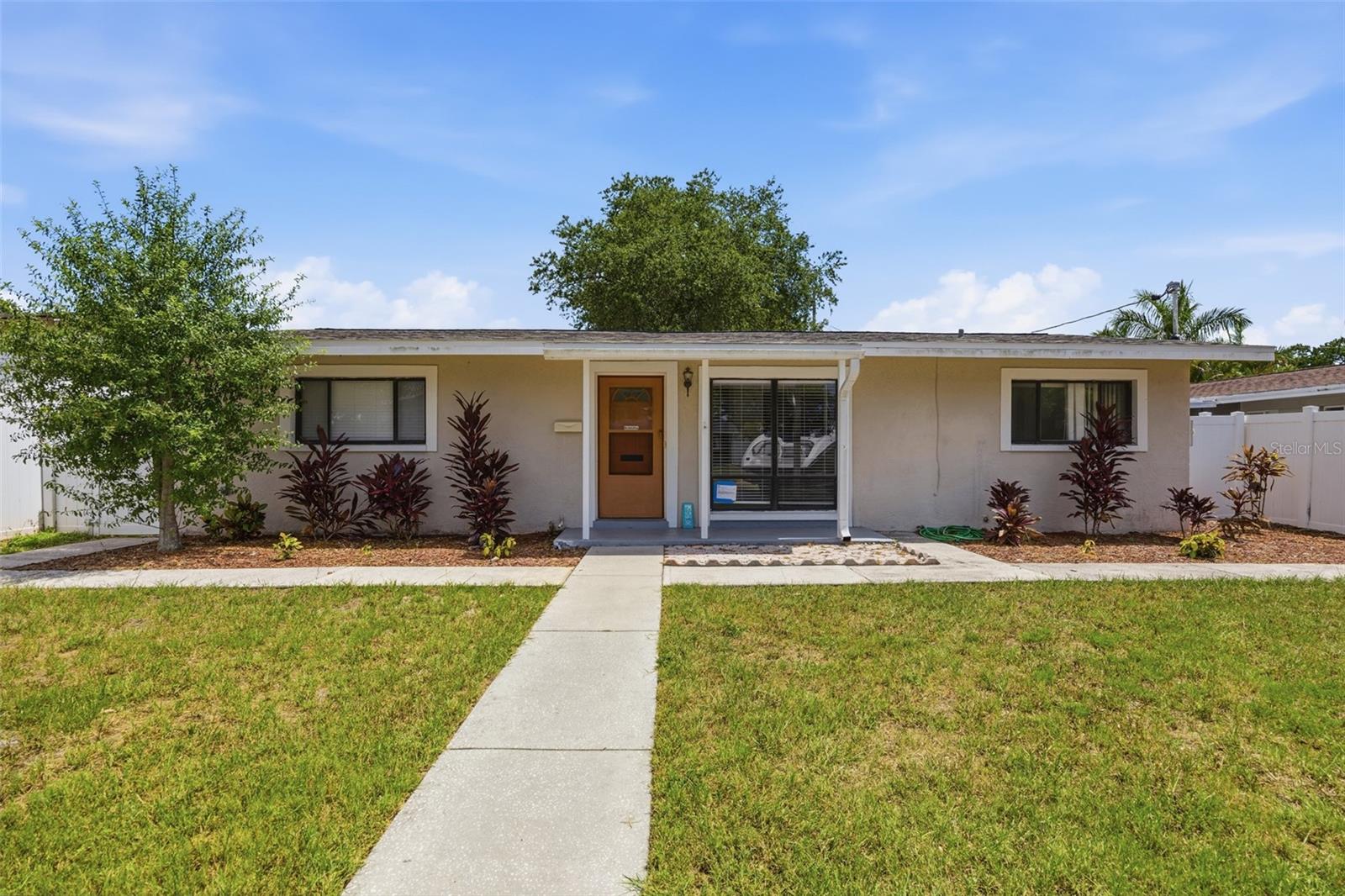 410 42ND AVE NE, St Petersburg FL 33703