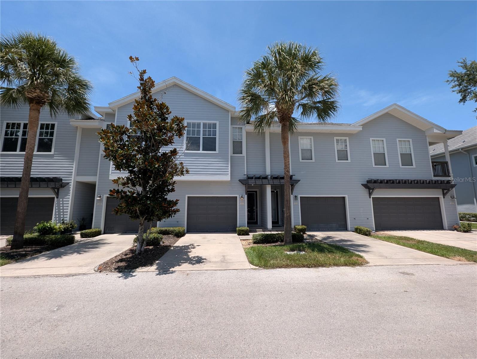 8319 KING BLOSSOM CT, Tampa FL 33615