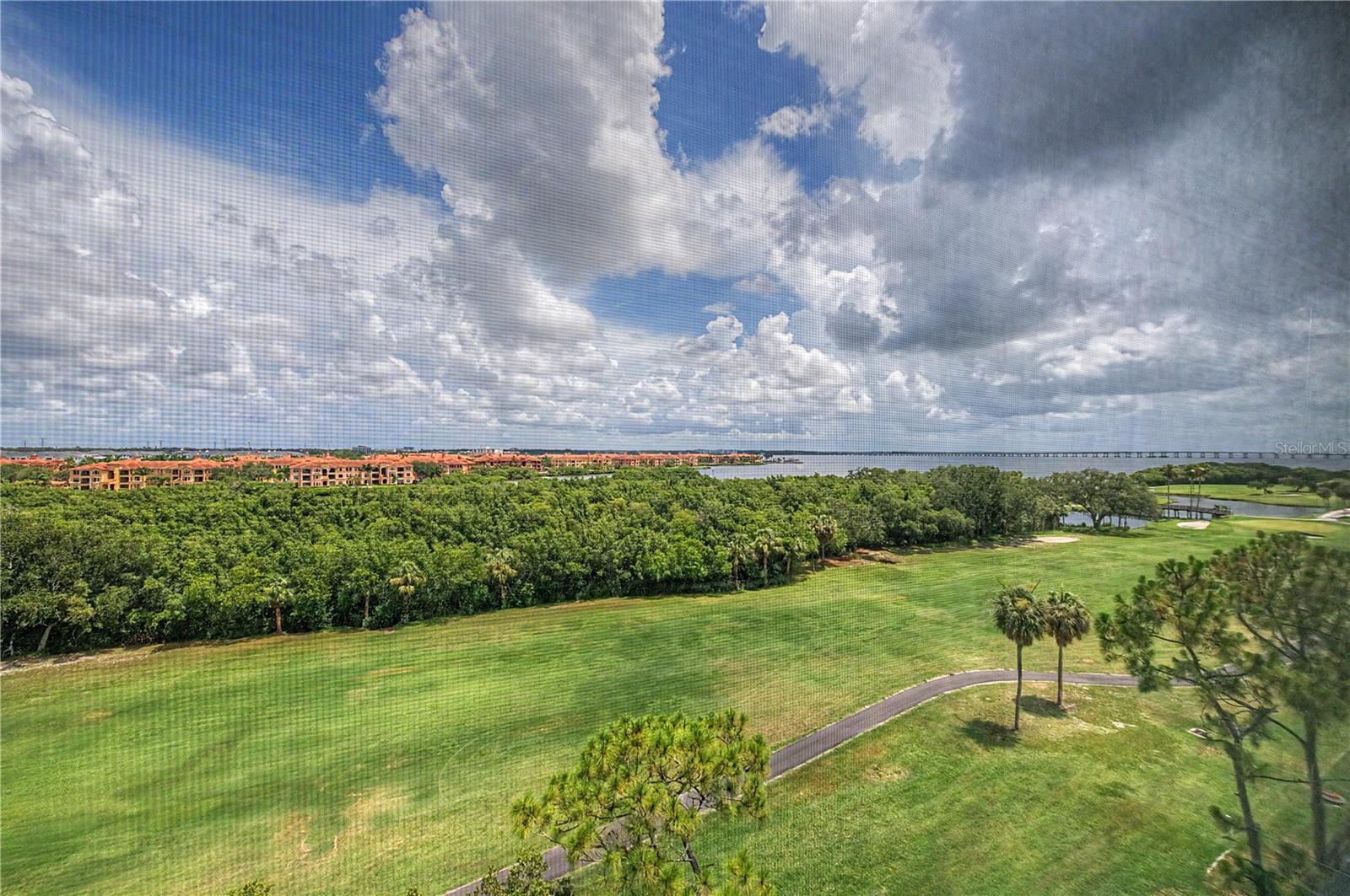 3300 COVE CAY DR #7D, Clearwater FL 33760