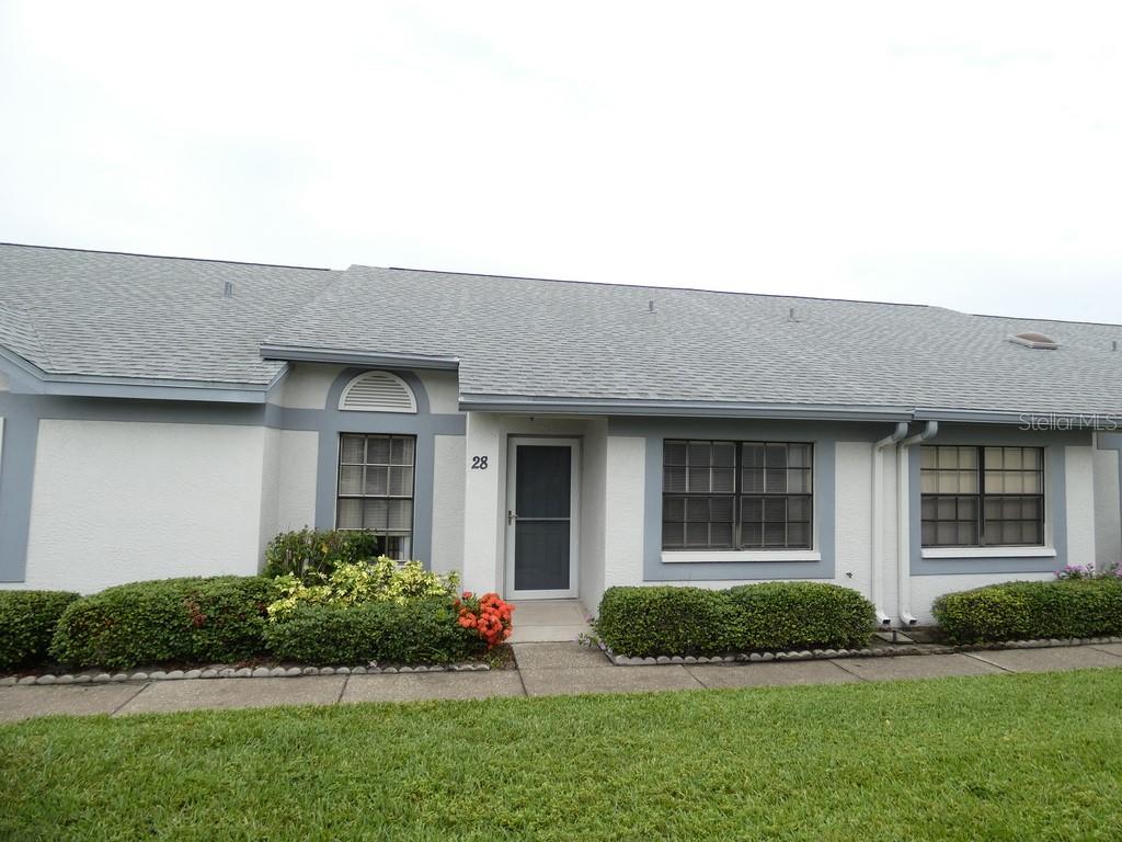 2749 COUNTRYSIDE BLVD #28, Clearwater FL 33761