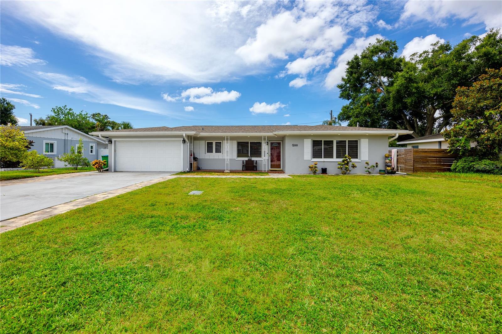 1833 HUNT LN, Clearwater FL 33764