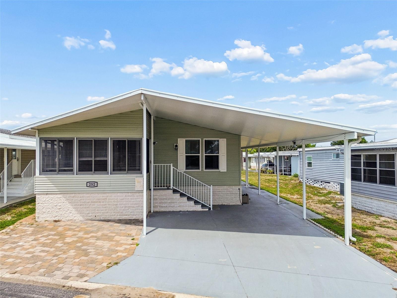 9790 66TH ST N #252, Pinellas Park FL 33782