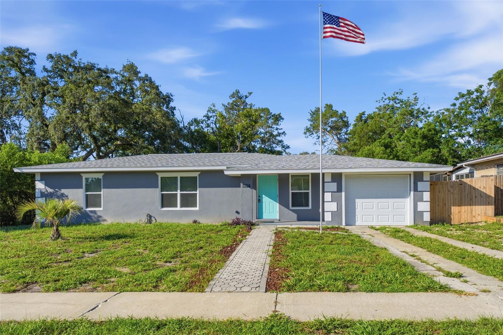 7178 HOLIDAY DR, Spring Hill FL 34606