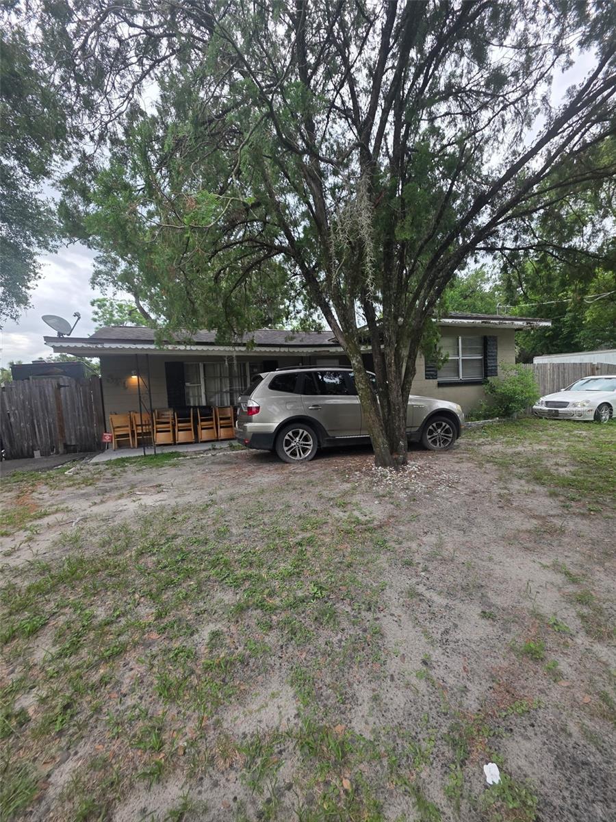 8311 N 18TH ST, Tampa FL 33604