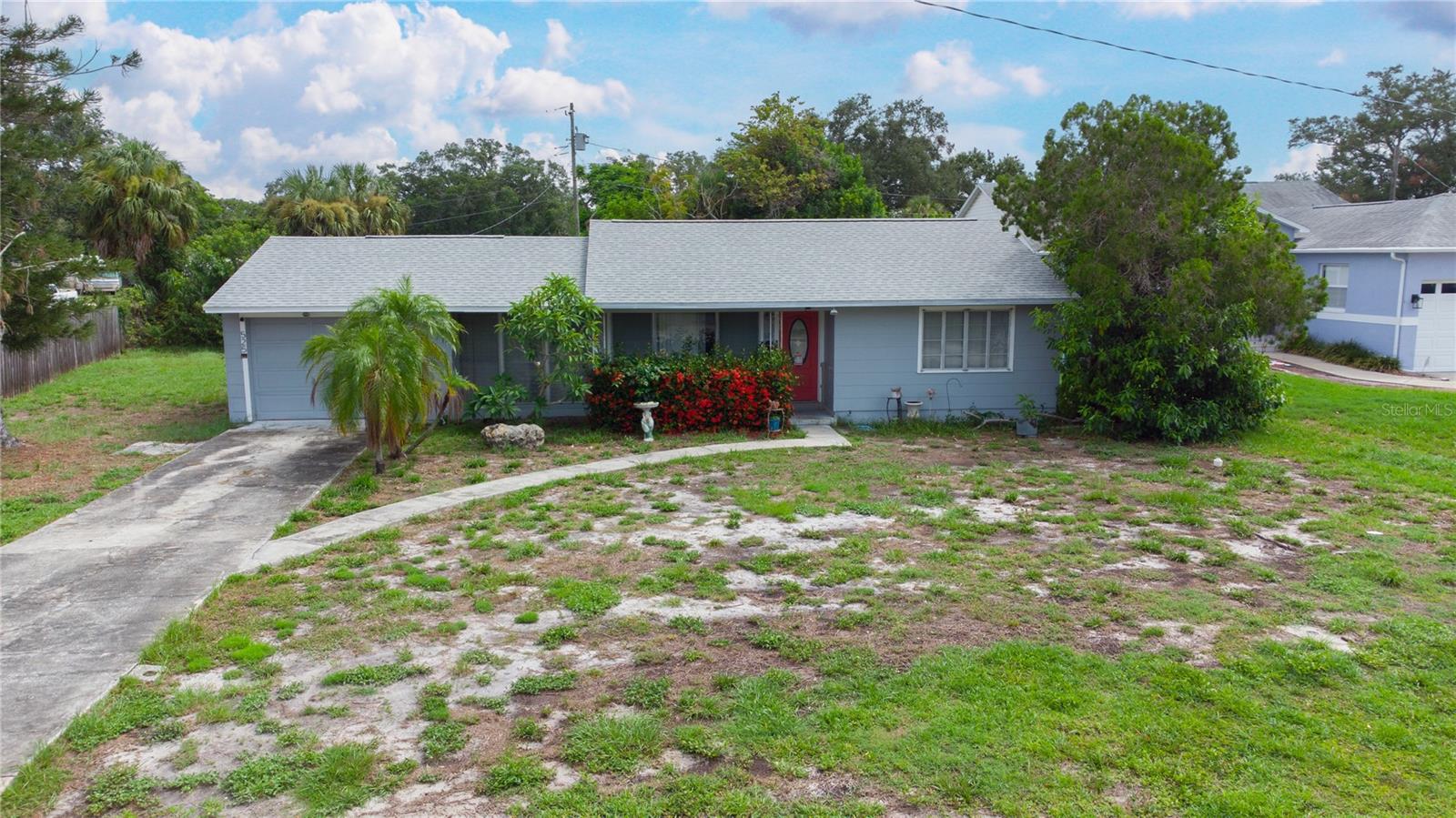 525 HAMPTON AVE NE, St Petersburg FL 33703