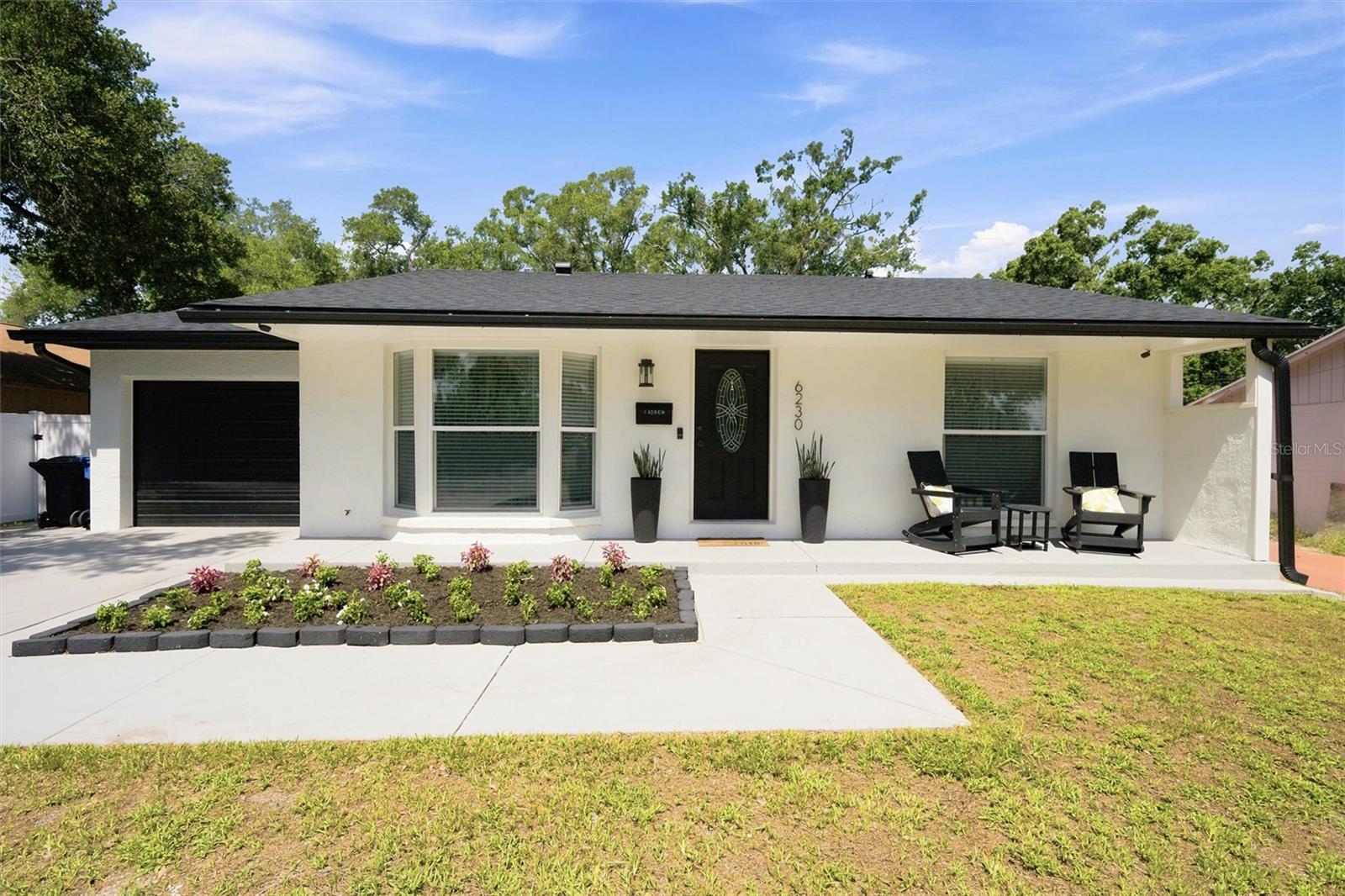 6230 CEDAR ST NE, St Petersburg FL 33702