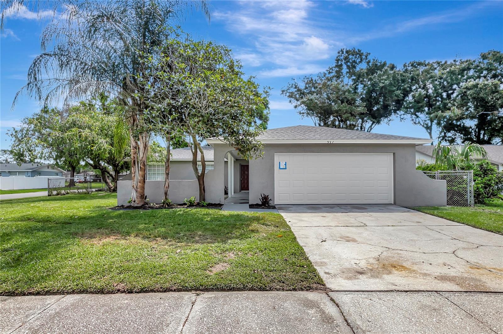 917 WINCHESTER CT, Brandon FL 33510