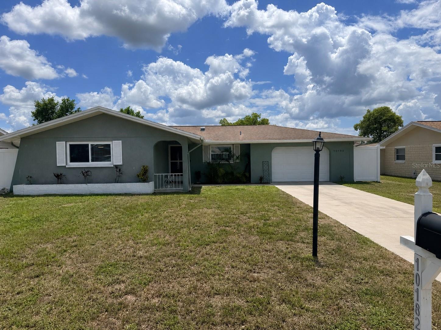 10124 HOLLY DR, Port Richey FL 34668