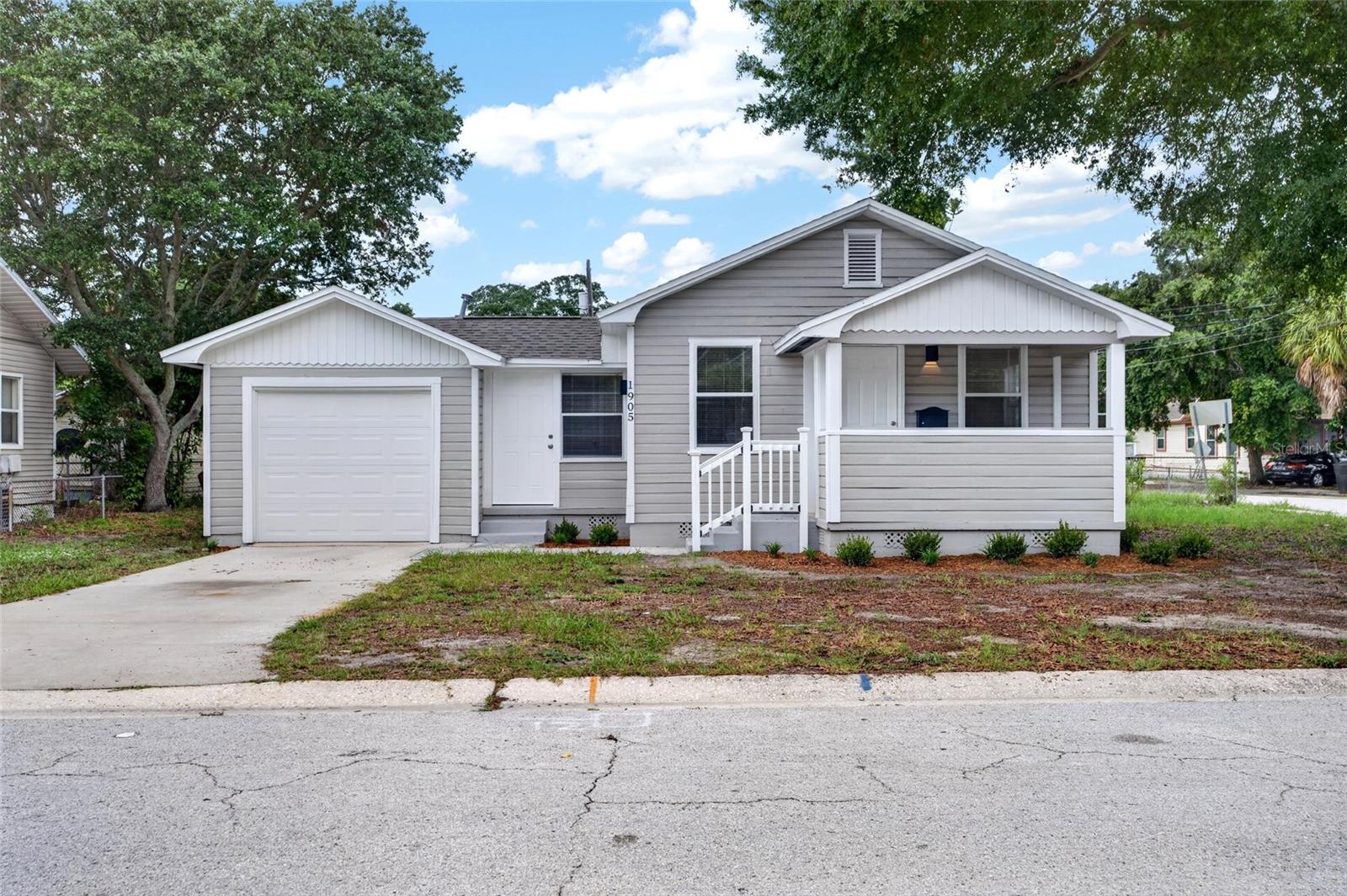 1905 24TH ST S, St Petersburg FL 33712