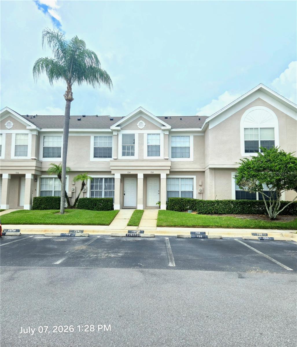 734 KENSINGTON LAKE CIR #BRANDON, Brandon FL 33511