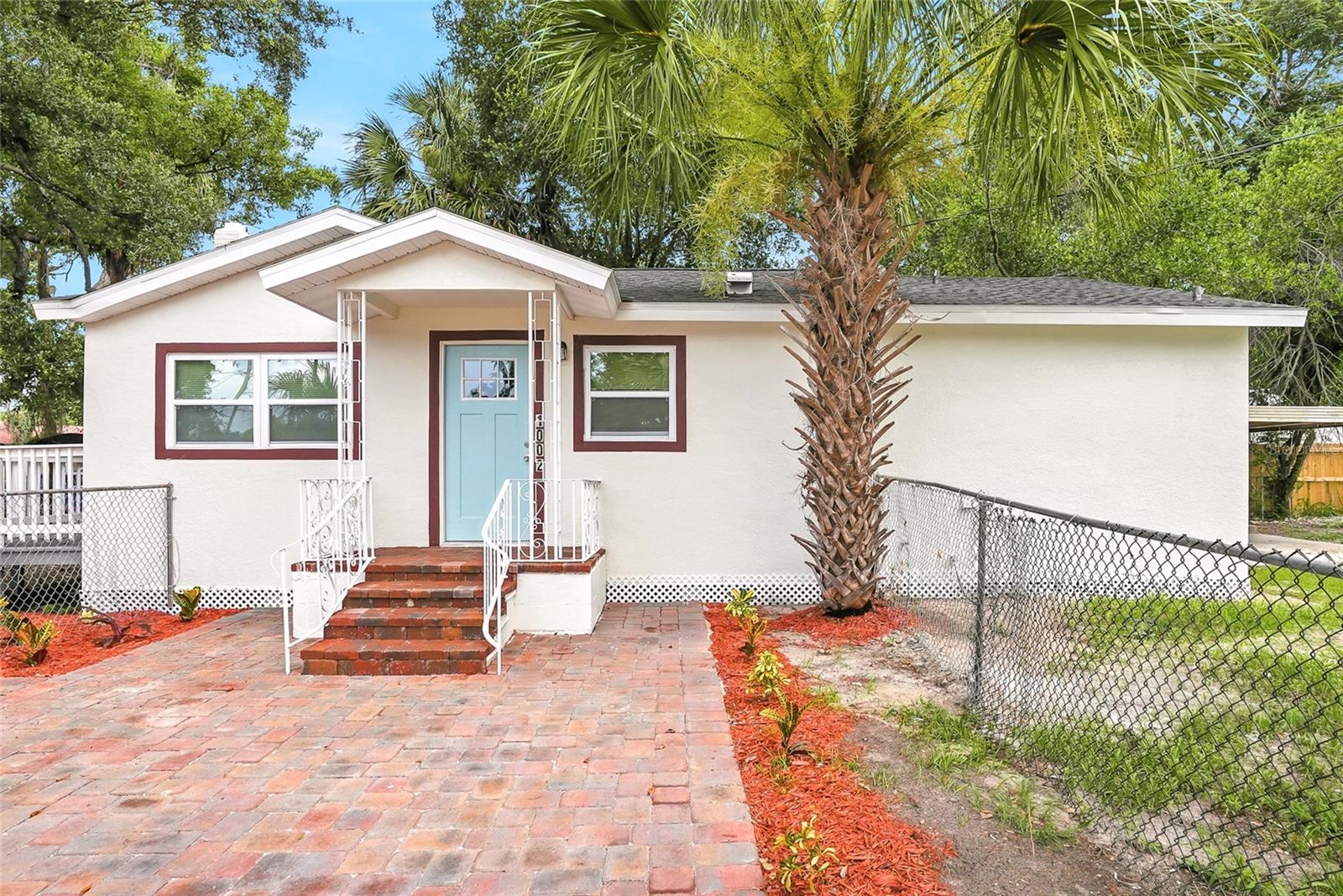 1002 E SEWARD ST, Tampa FL 33604
