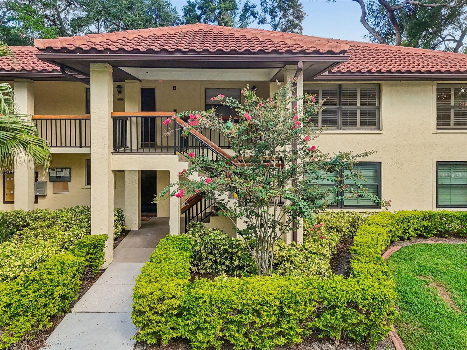 2814 HAMMOCK CT #2814, Clearwater FL 33761