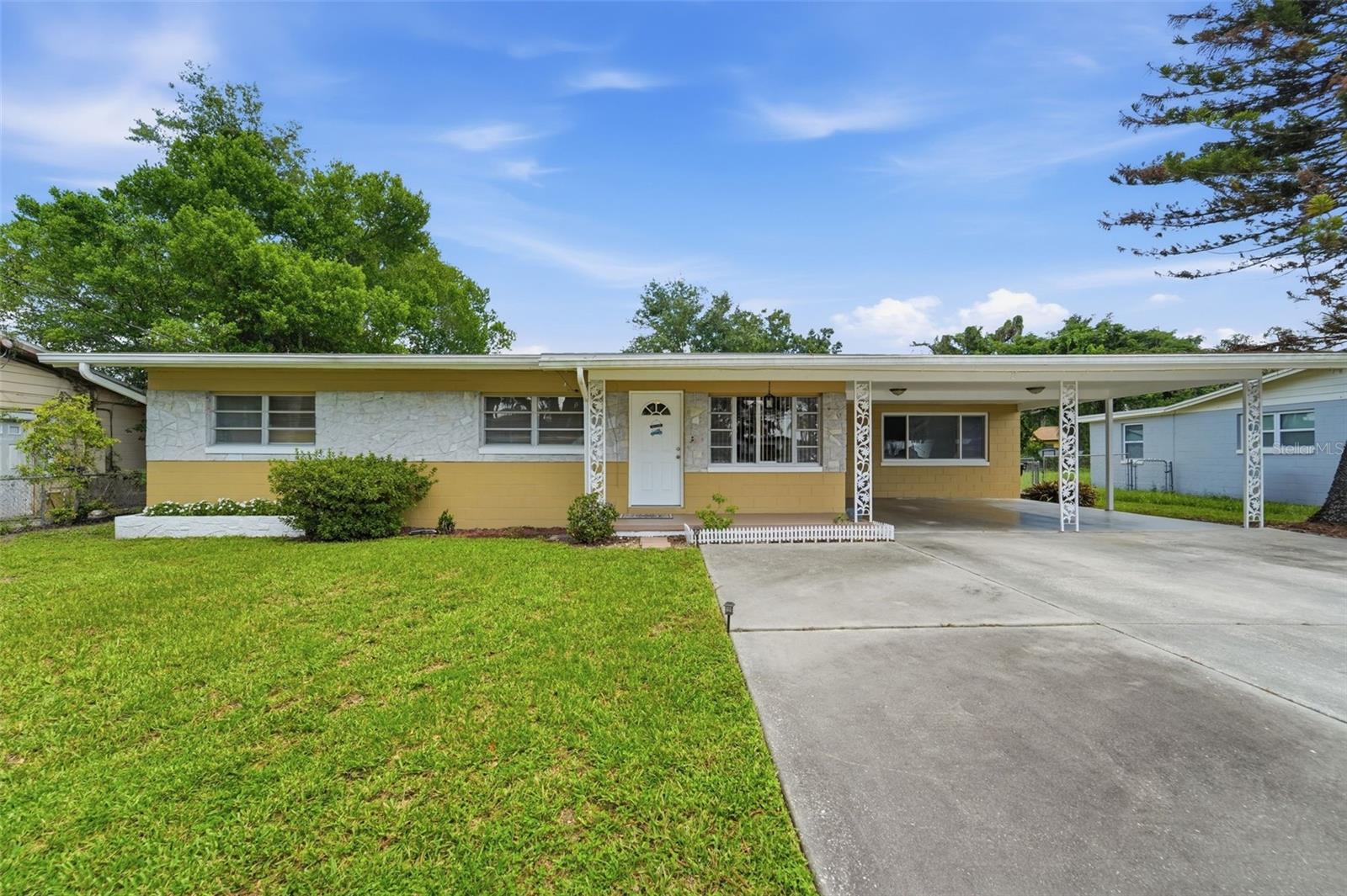 123 E LAKE MARY DR, Orlando FL 32839