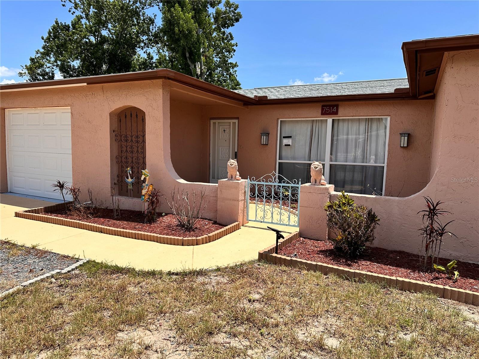 7514 SAN MORITZ DR, Port Richey FL 34668