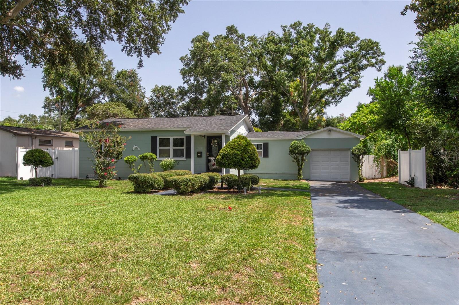5130 BURLINGTON AVE N, St Petersburg FL 33710