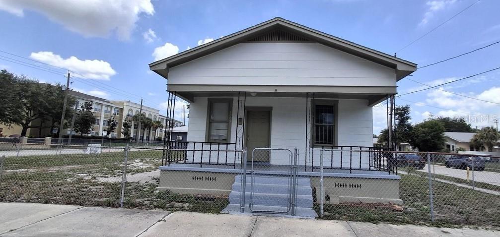 3009 N 13TH ST, Tampa FL 33605