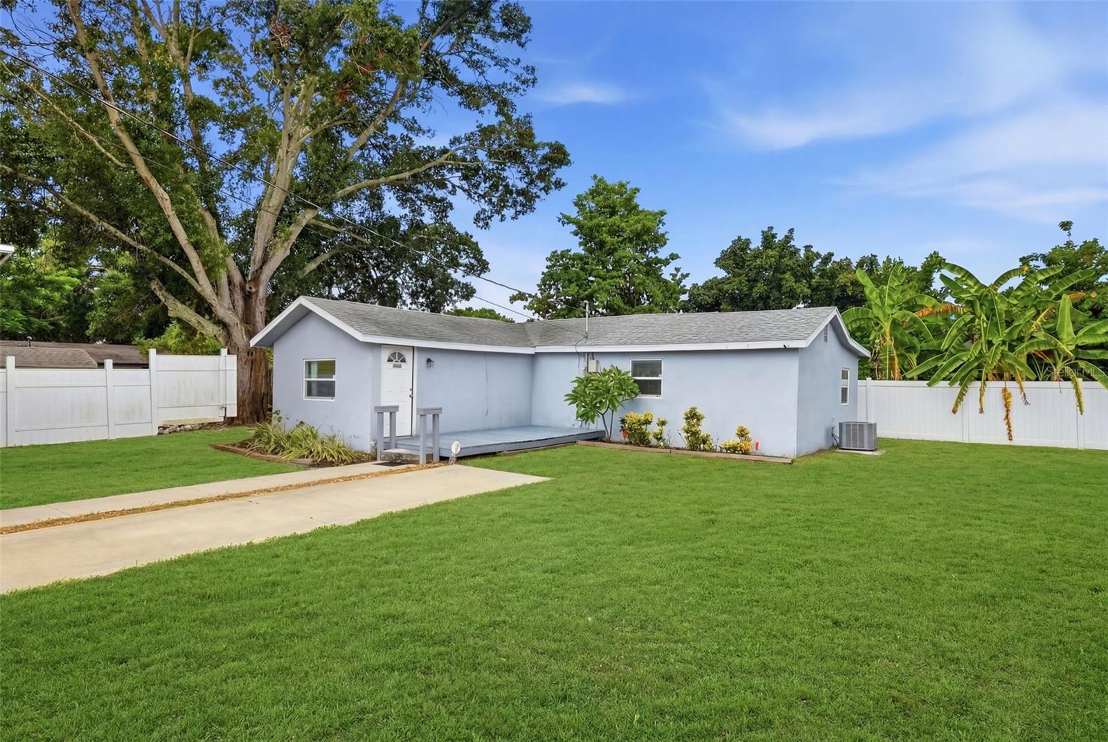 4978 71ST ST N, St Petersburg FL 33709