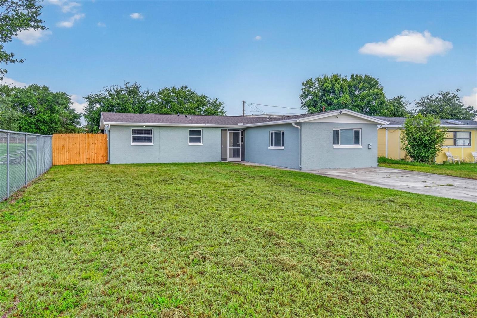 8700 58TH LN N, Pinellas Park FL 33782