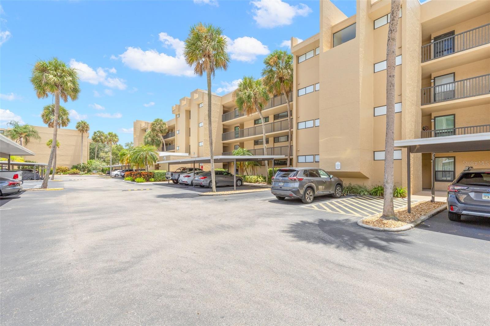 2614 COVE CAY DR #106, Clearwater FL 33760