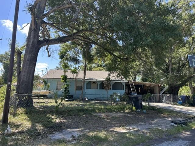 2402 S 67TH ST, Tampa FL 33619