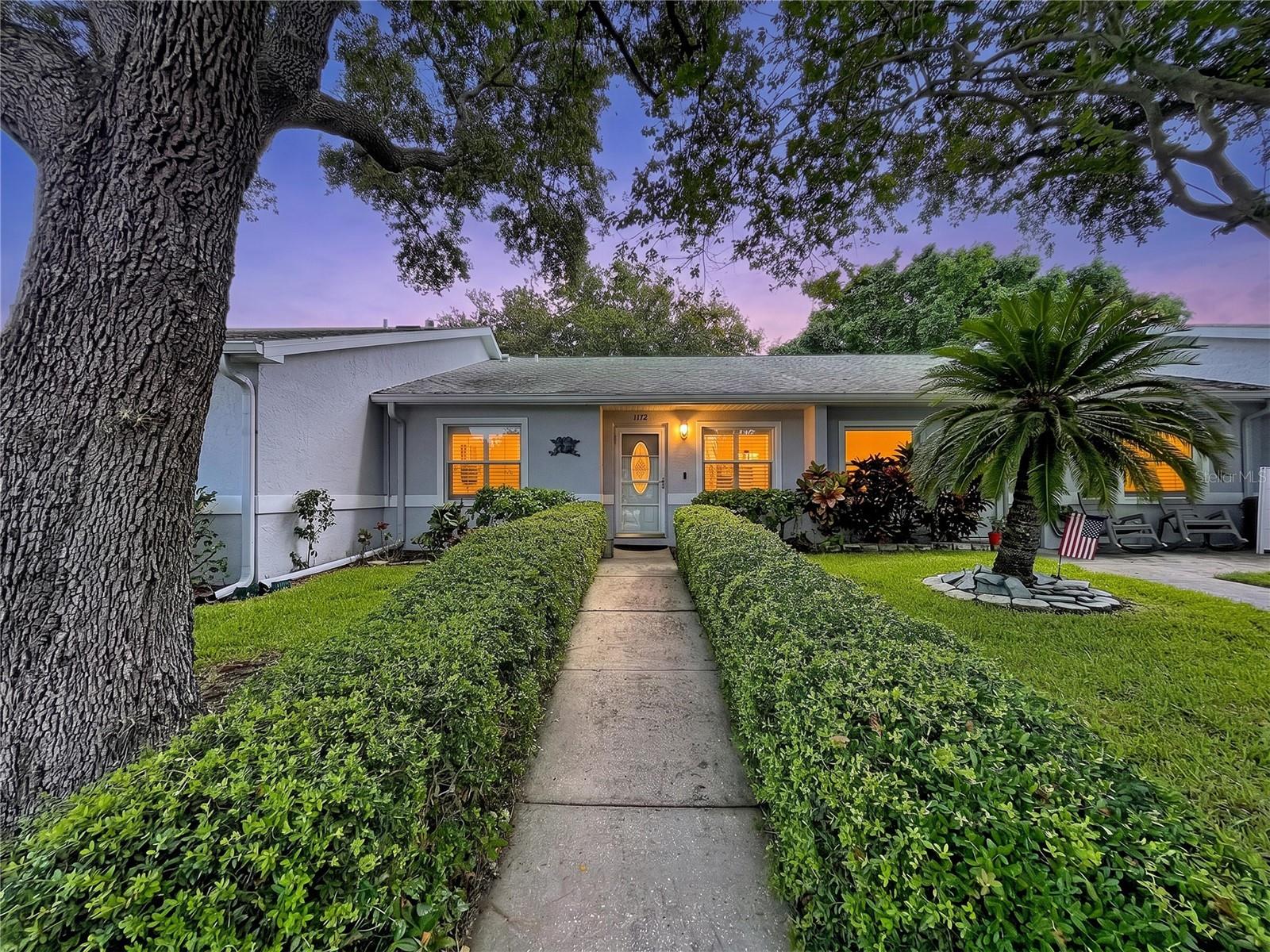 1172 SOMERSET CIR S, Dunedin FL 34698