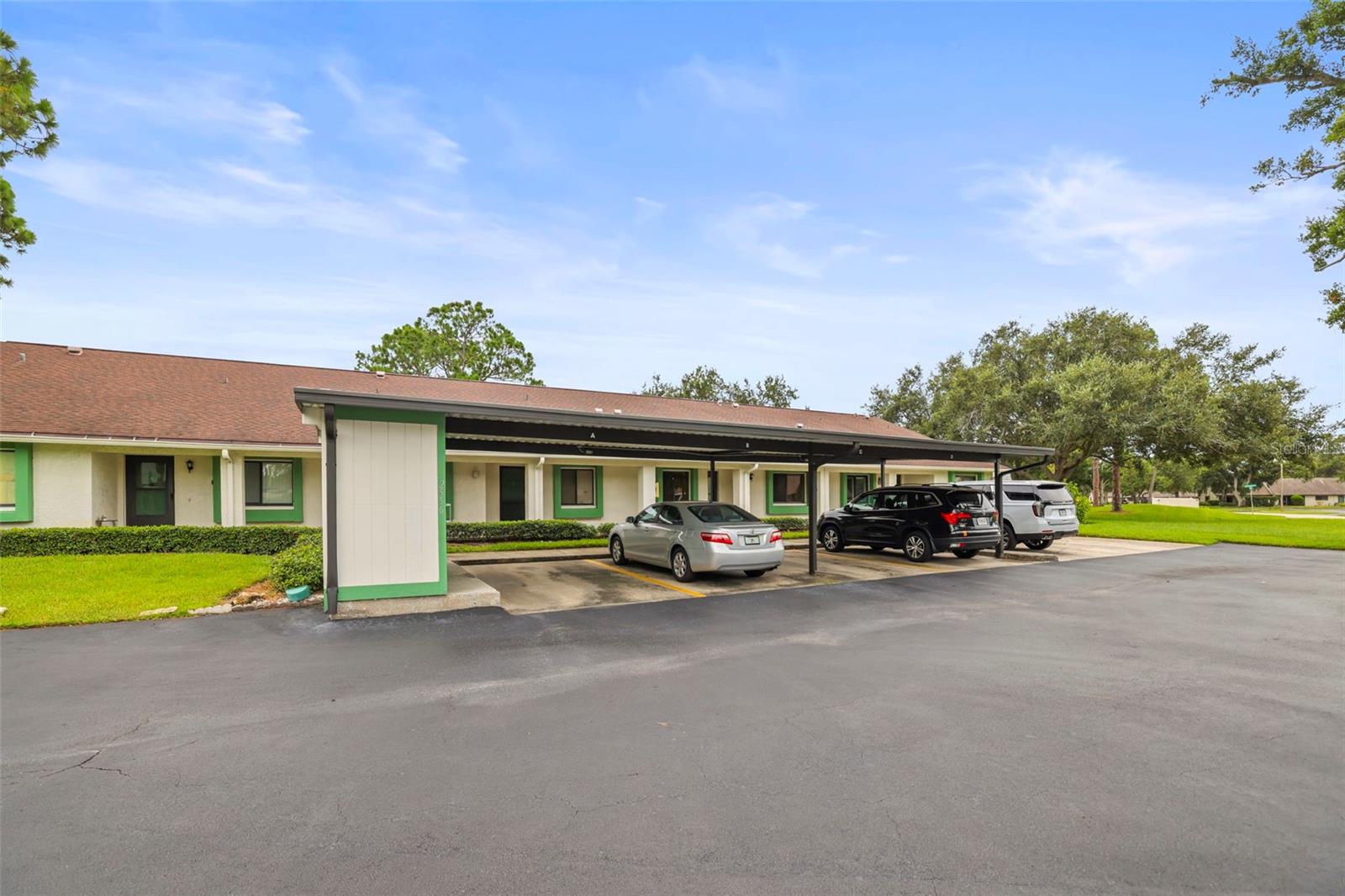 2556 ROYAL PINES CIR #13-C, Clearwater FL 33763