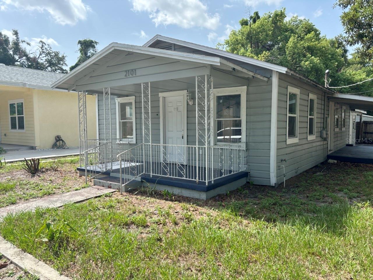 2101 E ELLICOTT ST, Tampa FL 33610
