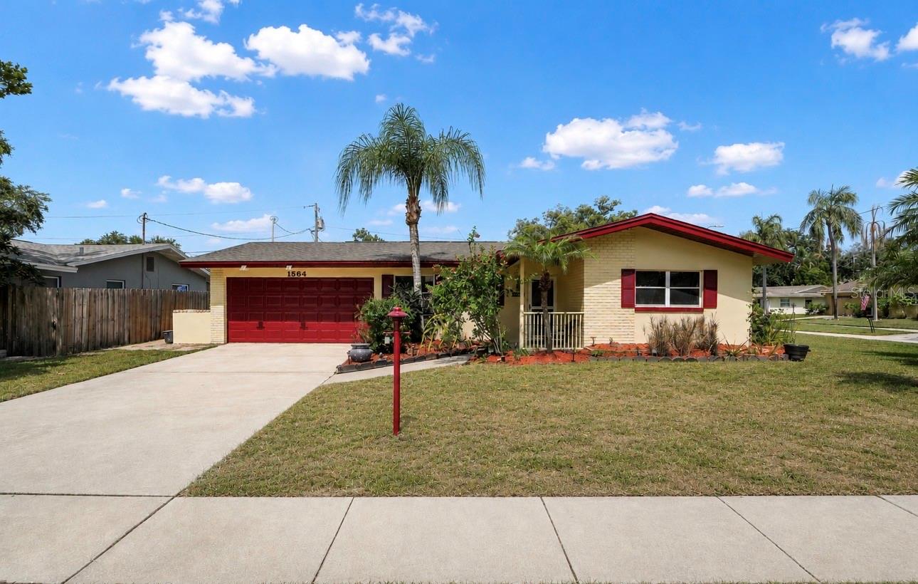 1564 SANTA MONICA DR, Dunedin FL 34698