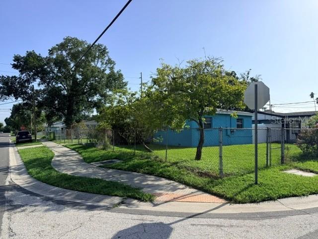 7225 N GRADY AVE, Tampa FL 33614