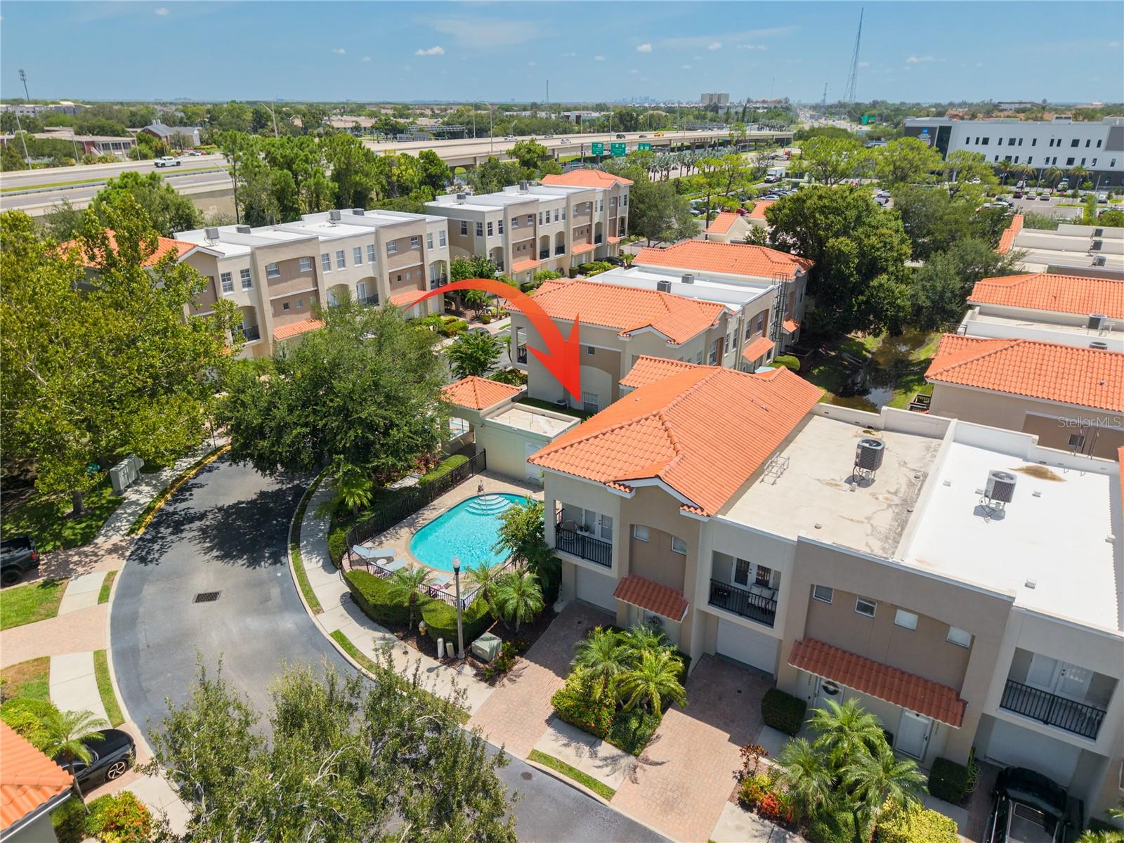 10015 6TH ST N, St Petersburg FL 33702