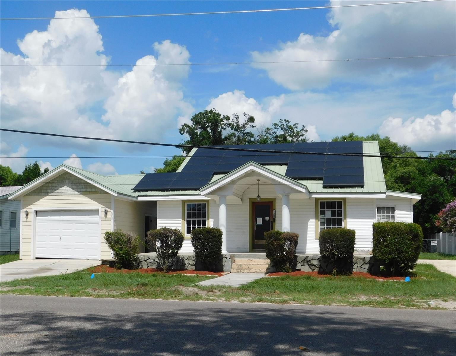6400 12TH ST, Zephyrhills FL 33542
