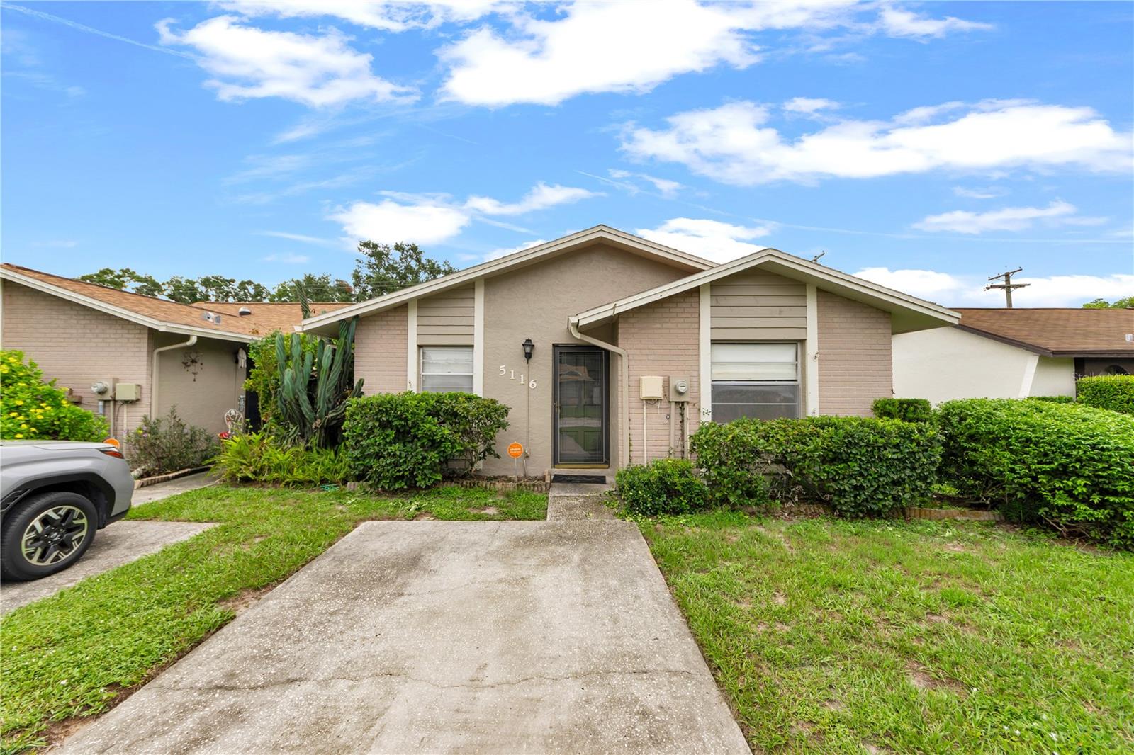 5116 LESHER CT, Tampa FL 33624