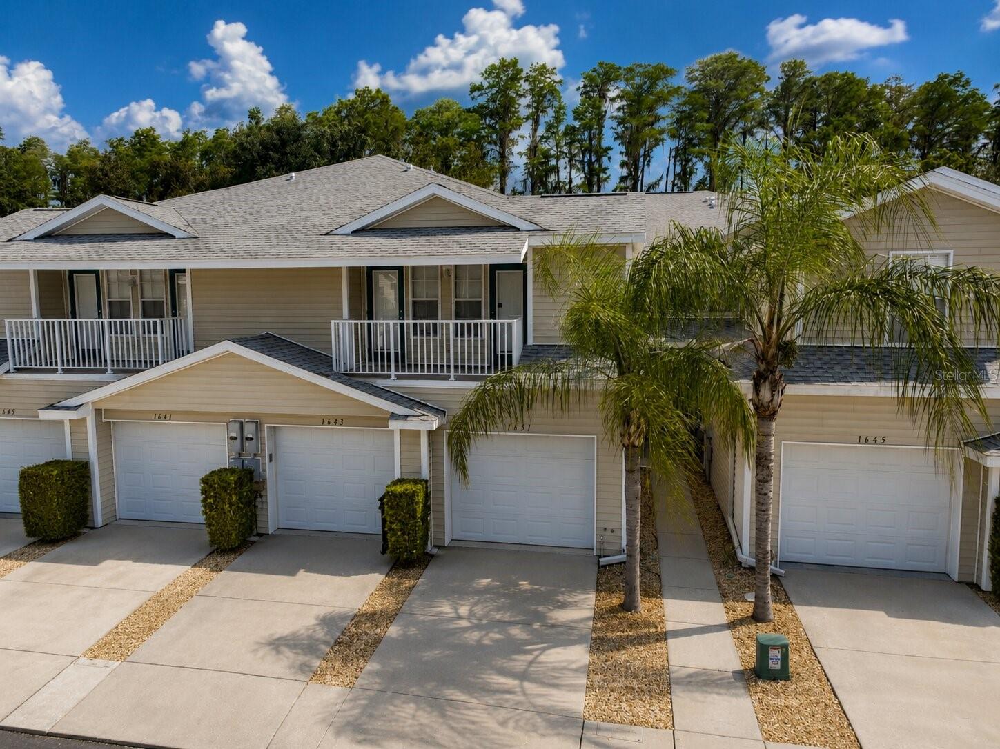 1651 HAMMOCKS AVE, Lutz FL 33549