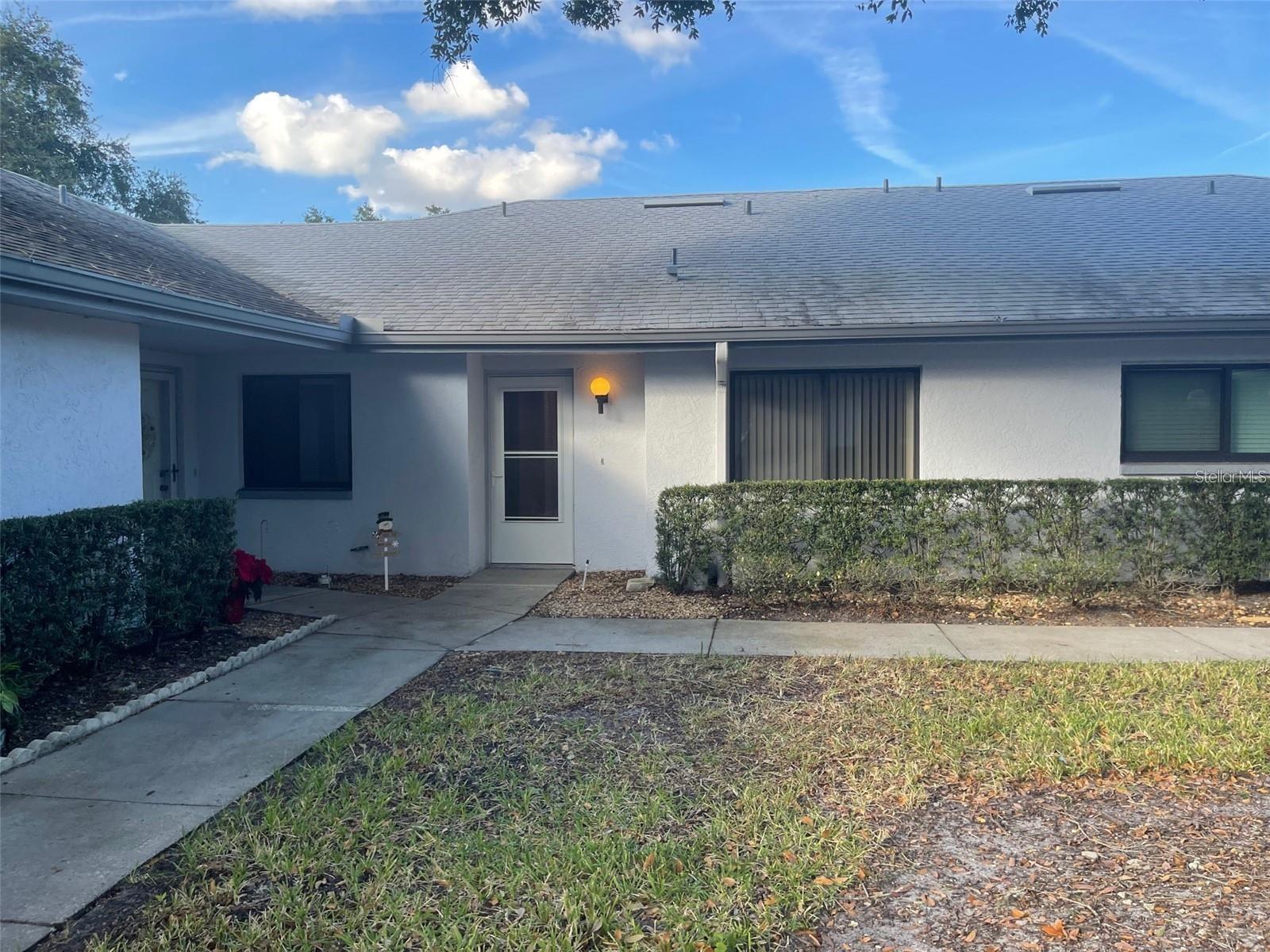 2721 COUNTRYSIDE BLVD #102, Clearwater FL 33761