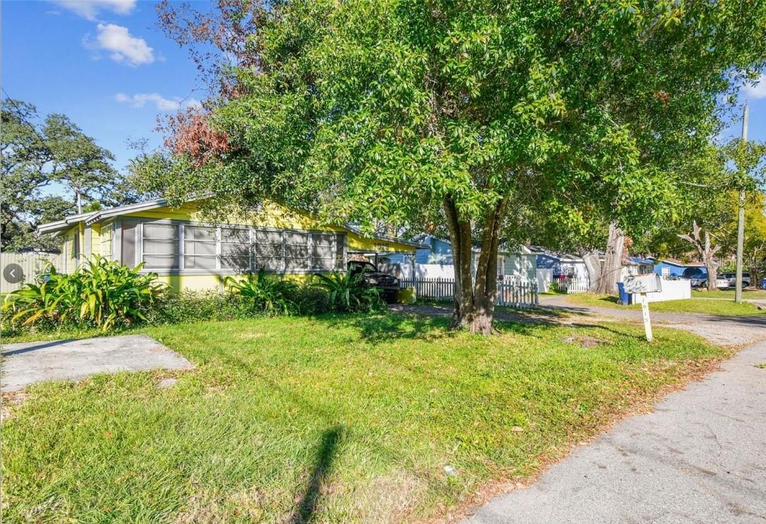 1915 W FERN ST, Tampa FL 33604