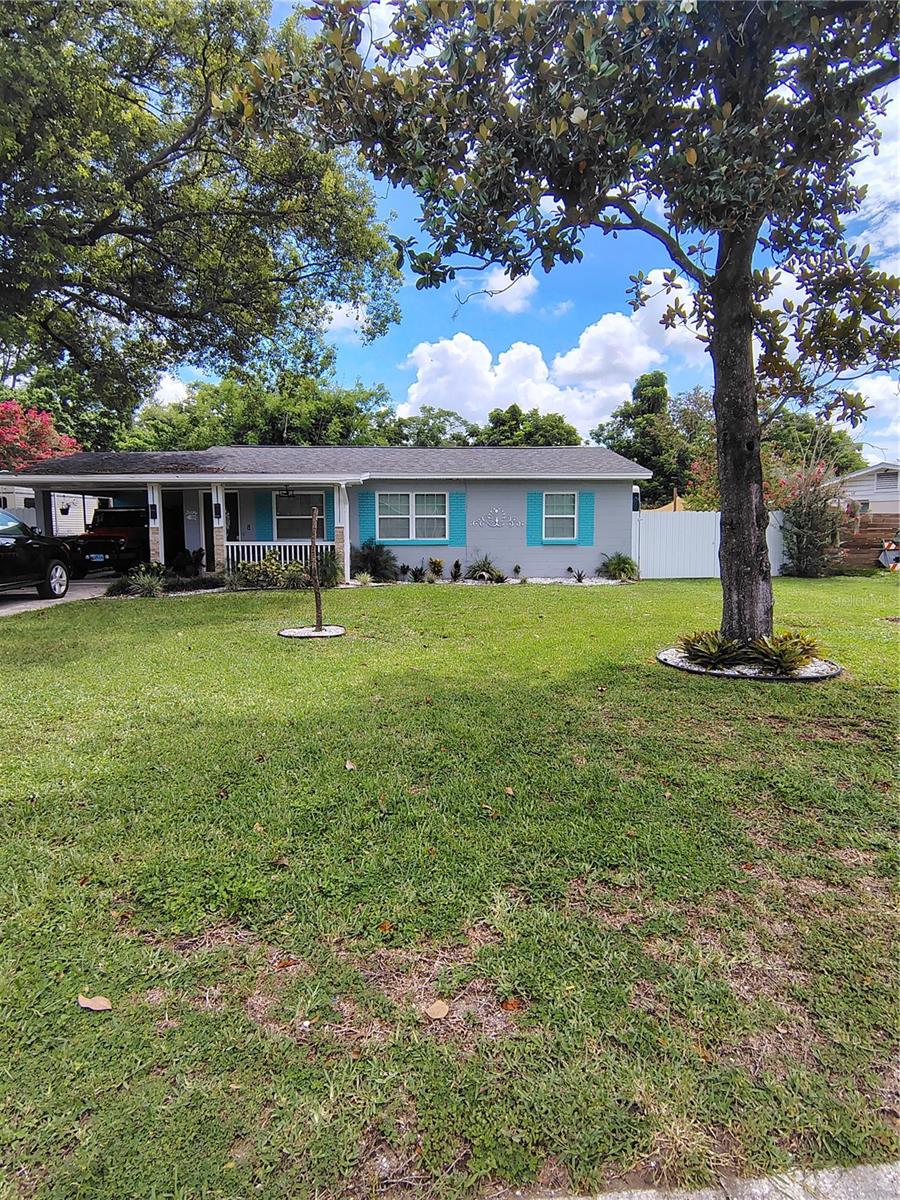 607 OAK RIDGE DR, Brandon FL 33510