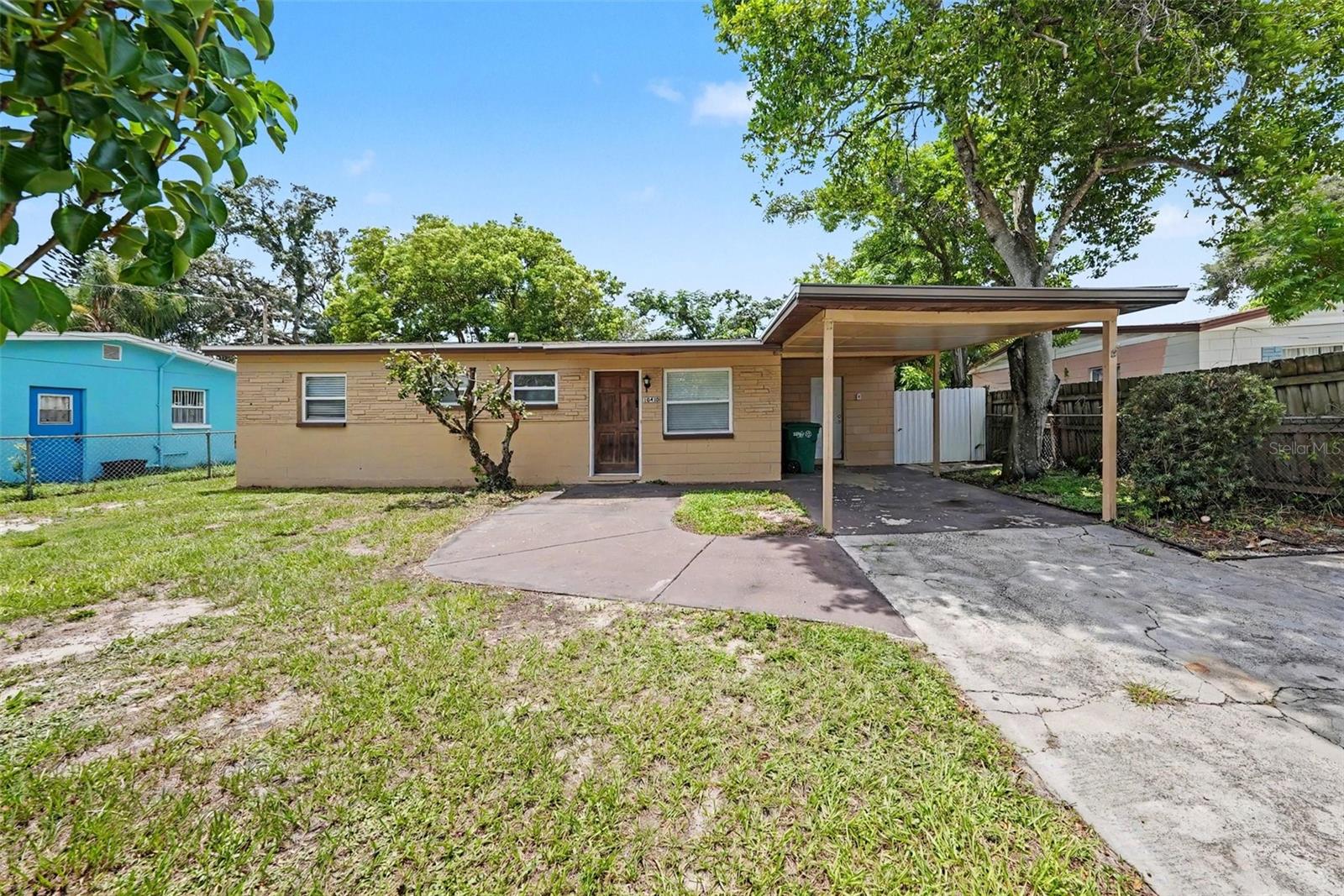 10410 N 27TH ST, Tampa FL 33612