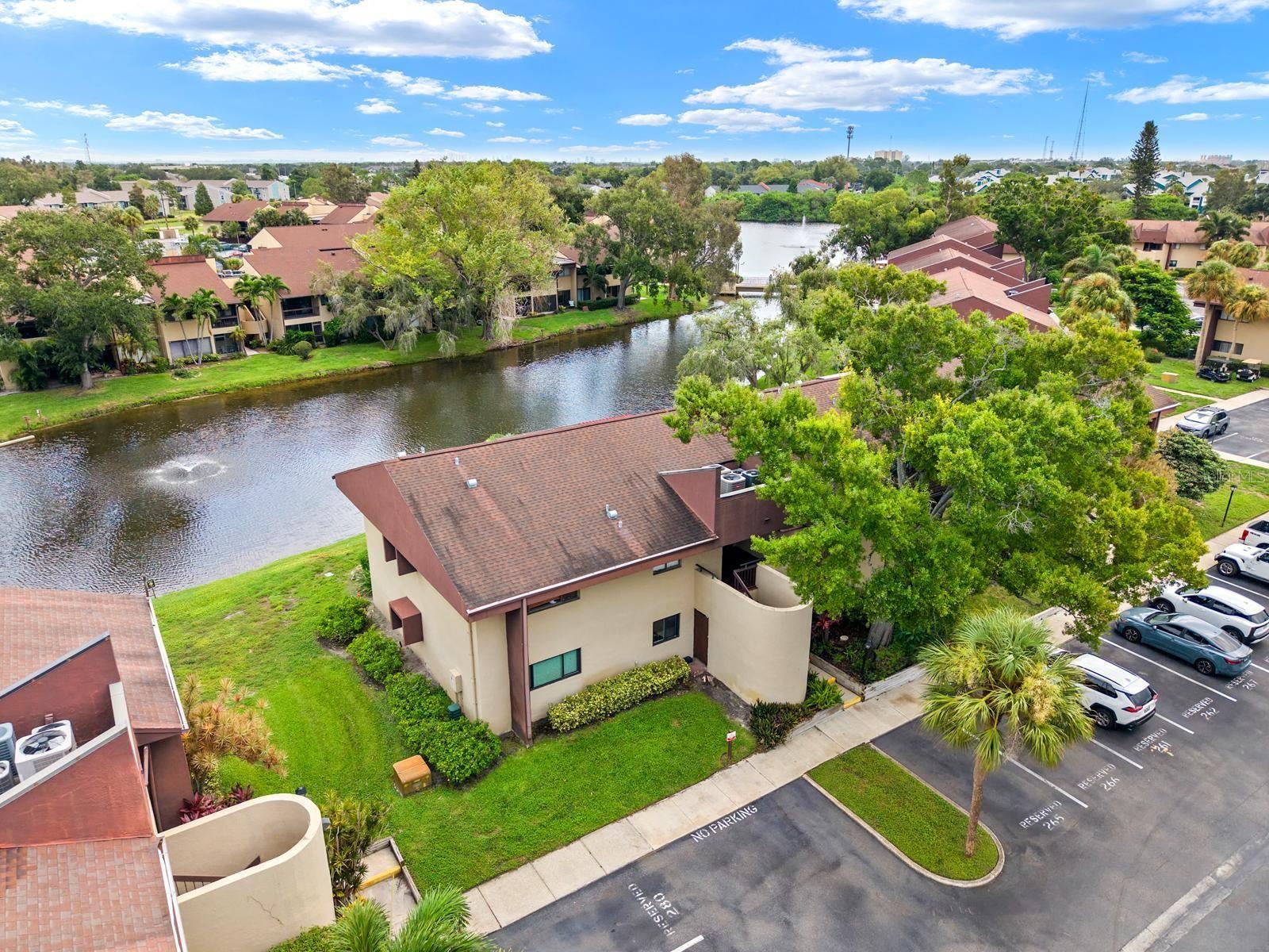 875 S VILLAGE DR N #101, St Petersburg FL 33716