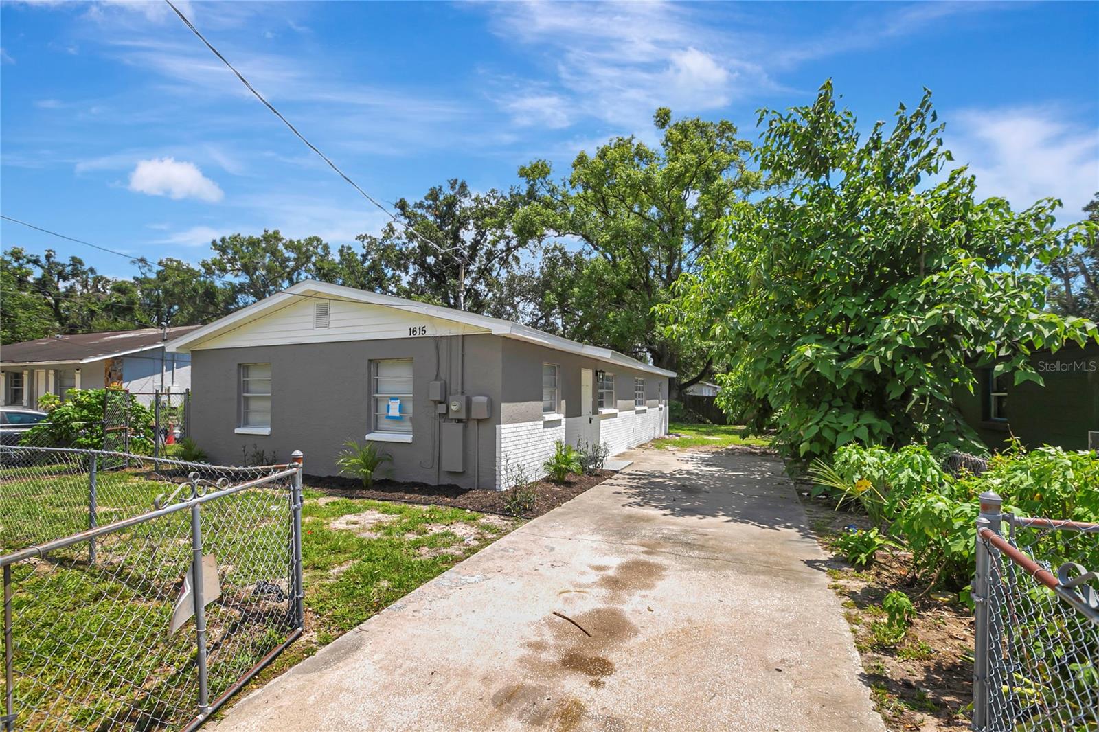 1615 E SITKA ST, Tampa FL 33604
