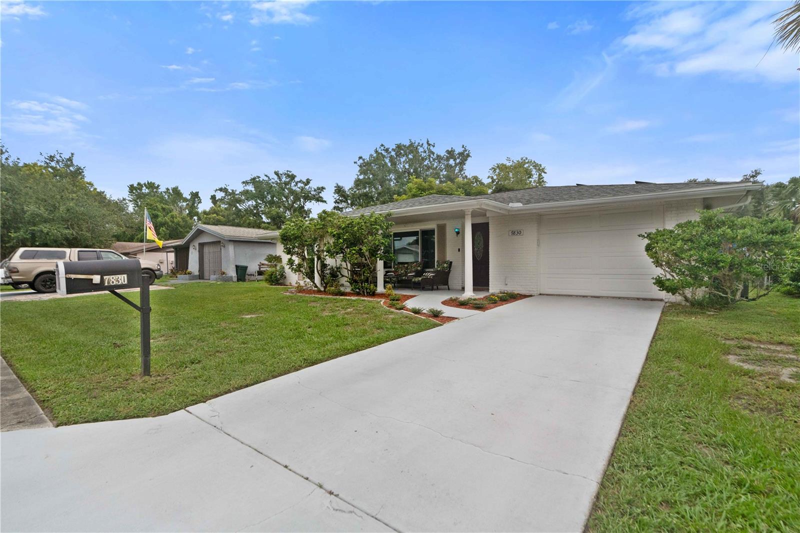 7830 CHERRYTREE LN, New Port Richey FL 34653